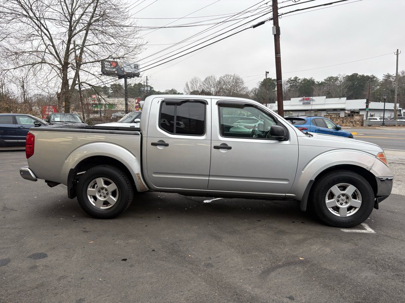 2007 Nissan Frontier Image 4