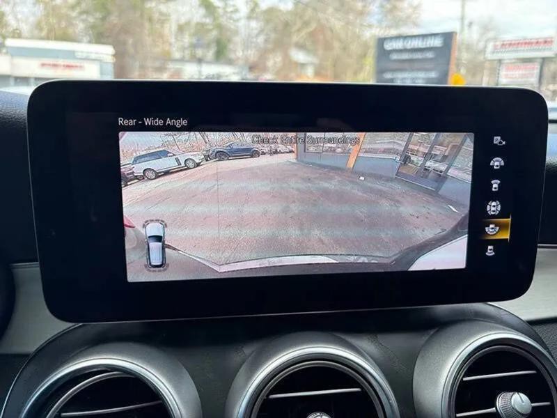 2021 Mercedes-Benz GLC-Class Image 19