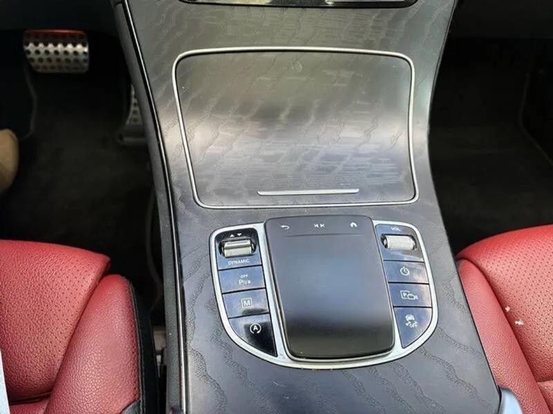 2021 Mercedes-Benz GLC-Class Image 28