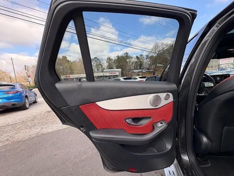 2021 Mercedes-Benz GLC-Class Image 35