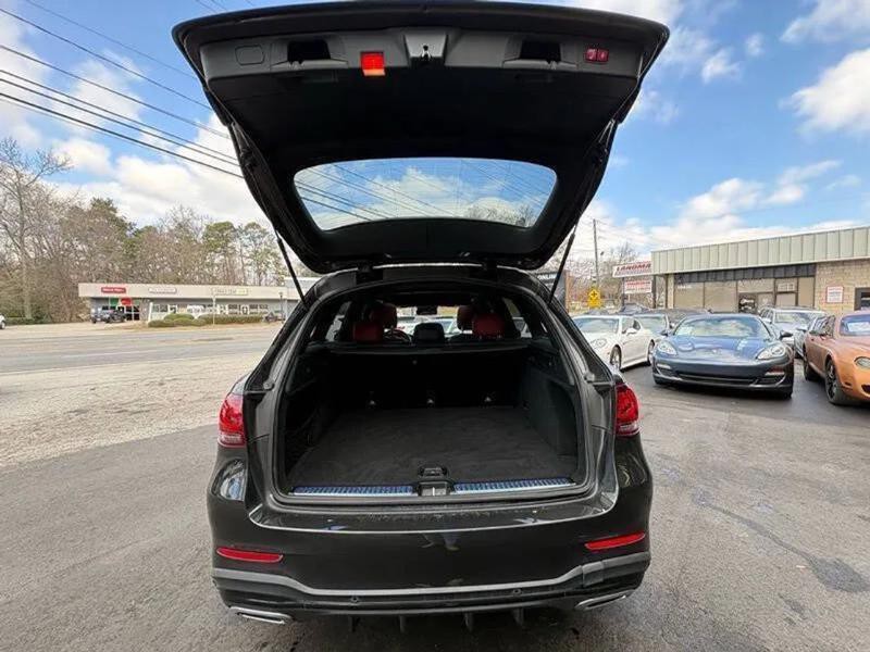 2021 Mercedes-Benz GLC-Class Image 39