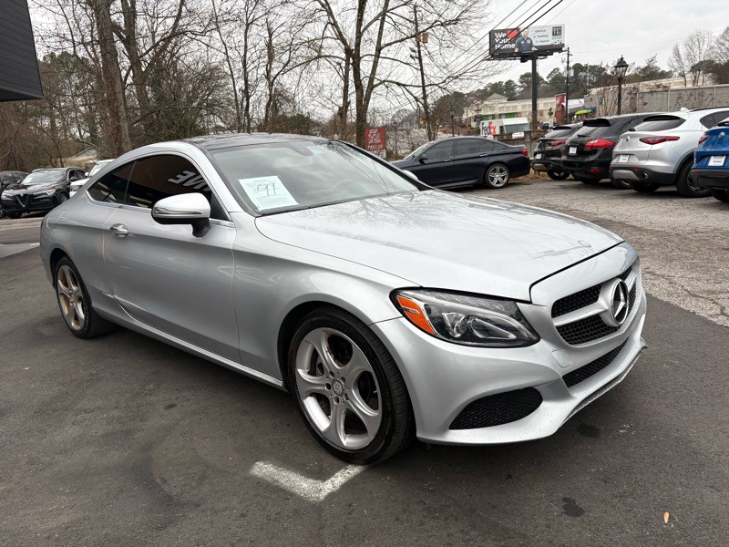 2017 Mercedes-Benz C-Class Image 3