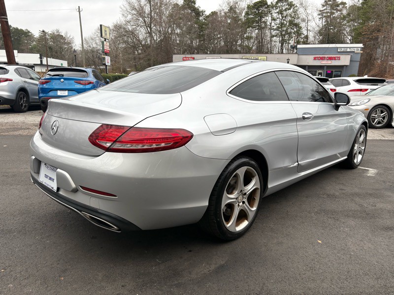 2017 Mercedes-Benz C-Class Image 6