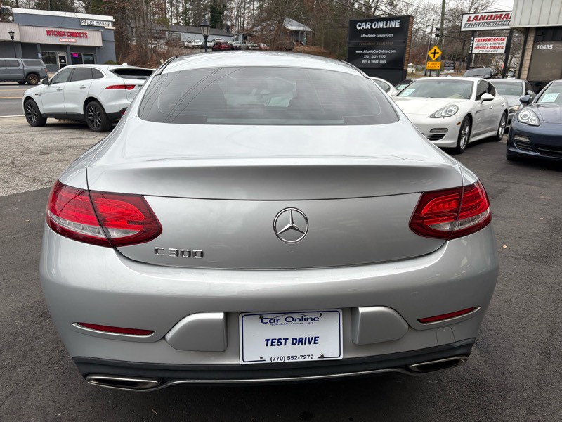 2017 Mercedes-Benz C-Class Image 7