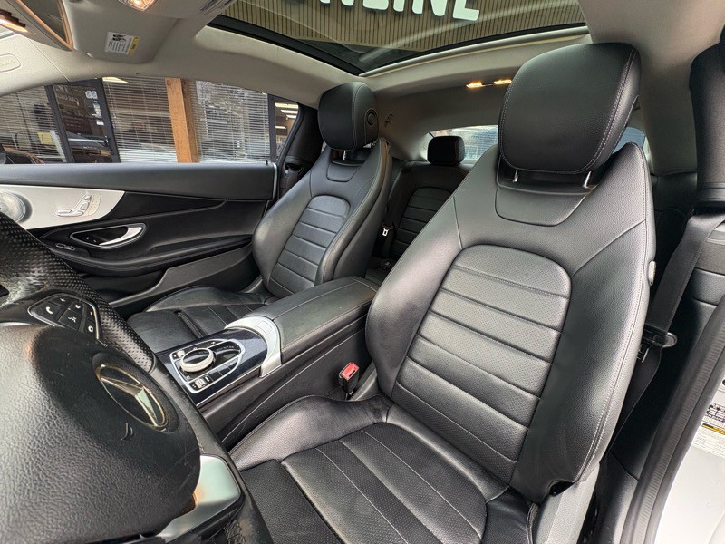 2017 Mercedes-Benz C-Class Image 9