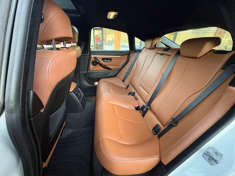 2016 BMW 4 Series Image 18