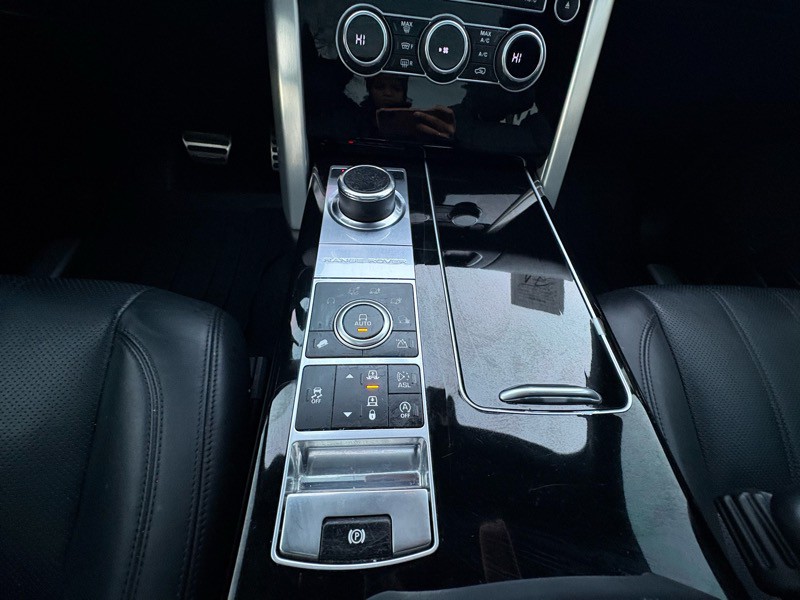 2014 Land Rover Range Rover Image 22