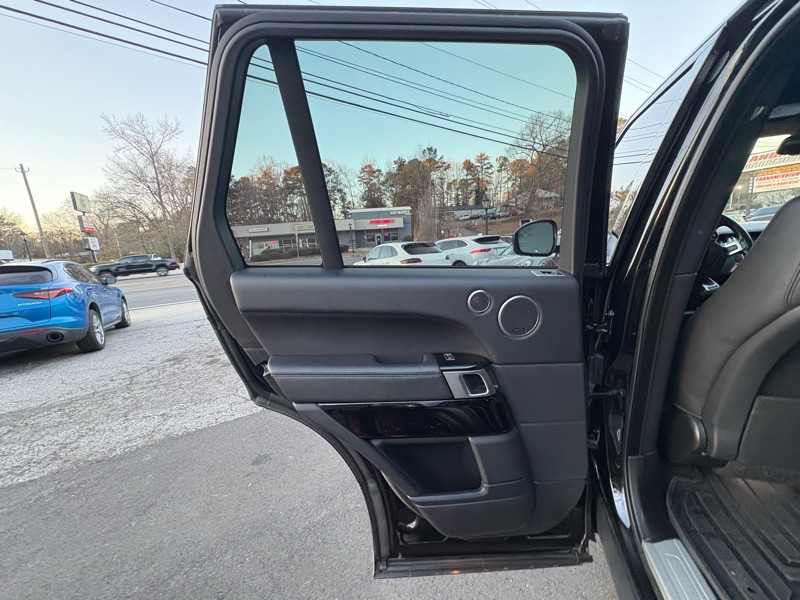 2014 Land Rover Range Rover Image 30