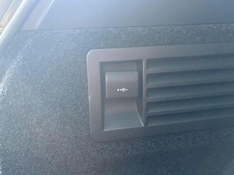 2014 Land Rover Range Rover Image 31