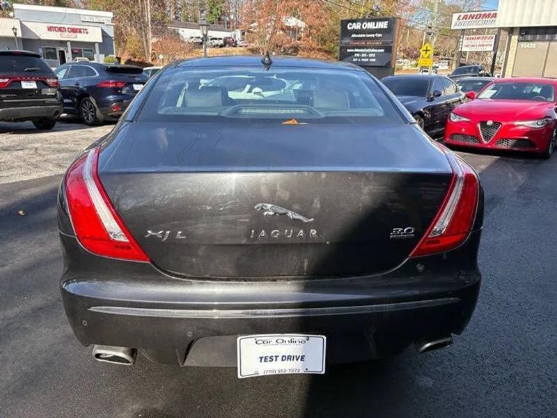 2013 Jaguar XJ Image 6