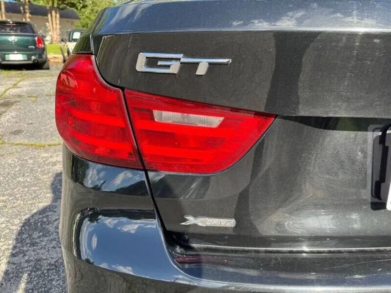 2014 BMW 3 Series Image 21