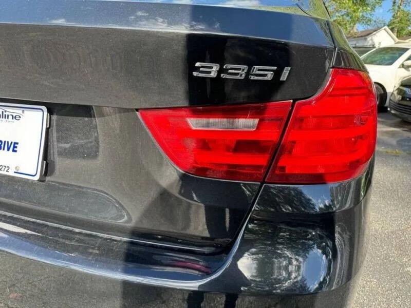 2014 BMW 3 Series Image 22