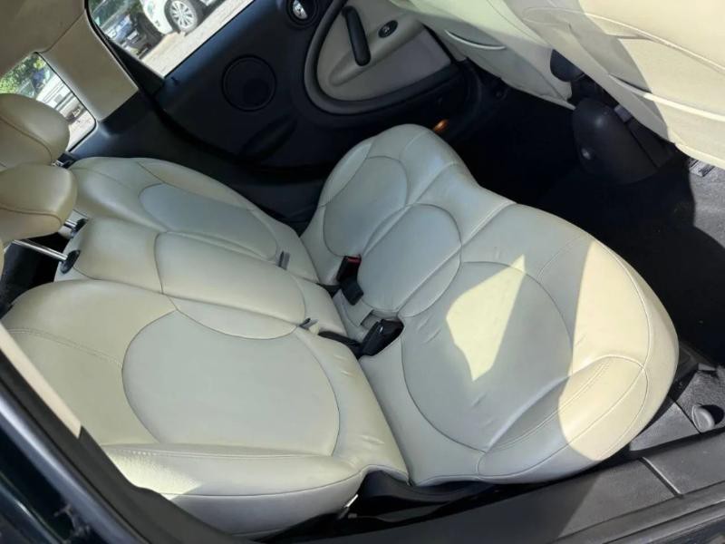 2013 MINI Countryman Image 19