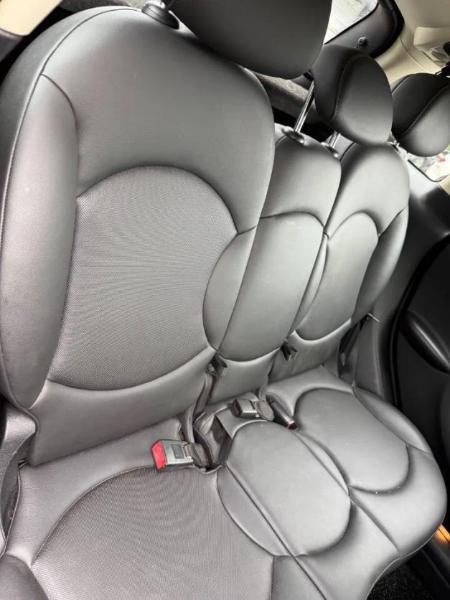 2013 MINI Countryman Image 17