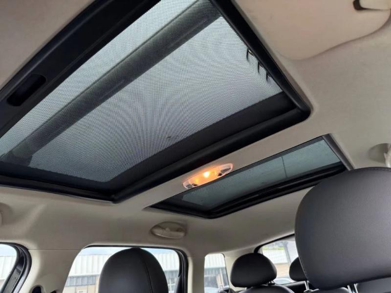 2013 MINI Countryman Image 19