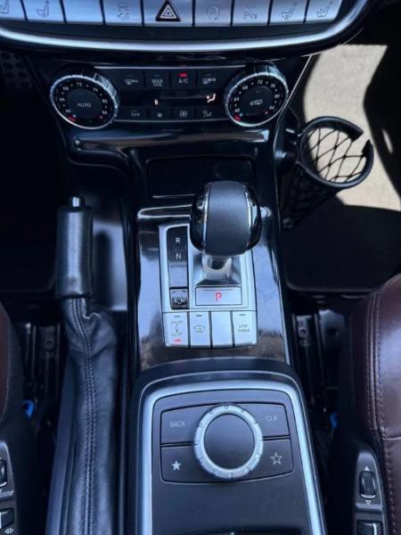 2016 Mercedes-Benz G-Class Image 27