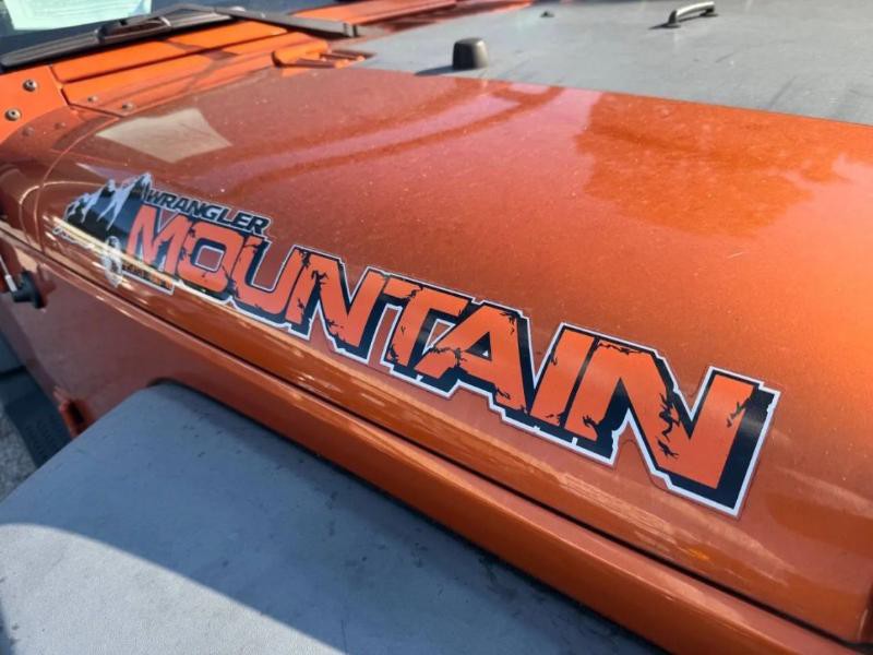 2010 Jeep Wrangler Image 7