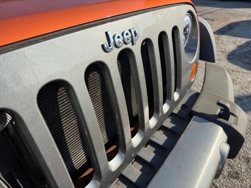 2010 Jeep Wrangler Image 17