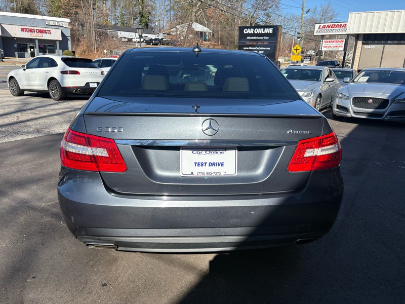 2013 Mercedes-Benz E-Class Image 6