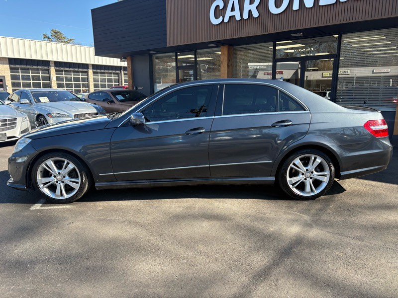 2013 Mercedes-Benz E-Class Image 8