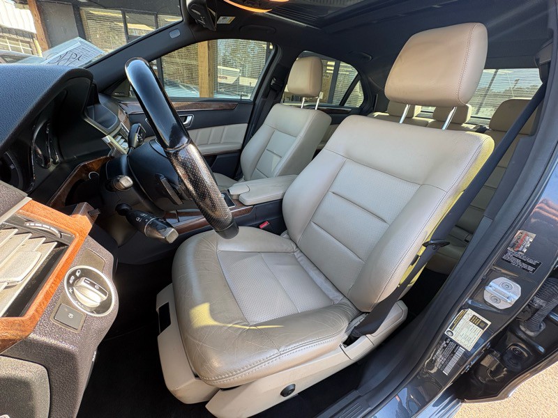 2013 Mercedes-Benz E-Class Image 10