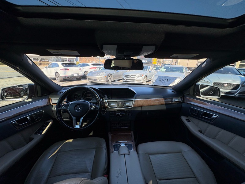 2013 Mercedes-Benz E-Class Image 13