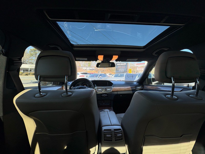 2013 Mercedes-Benz E-Class Image 14