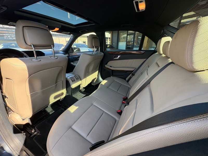 2013 Mercedes-Benz E-Class Image 15