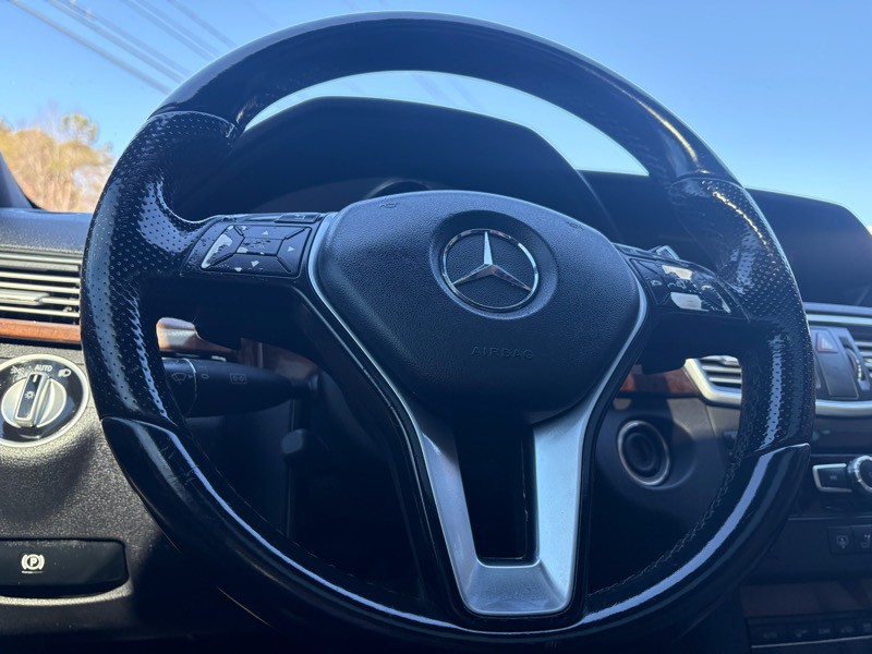 2013 Mercedes-Benz E-Class Image 27