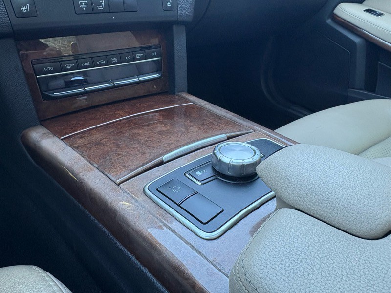 2013 Mercedes-Benz E-Class Image 29