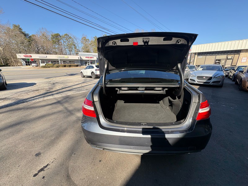 2013 Mercedes-Benz E-Class Image 34