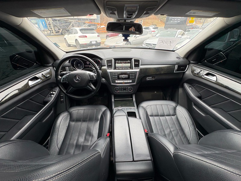 2016 Mercedes-Benz GL-Class Image 12