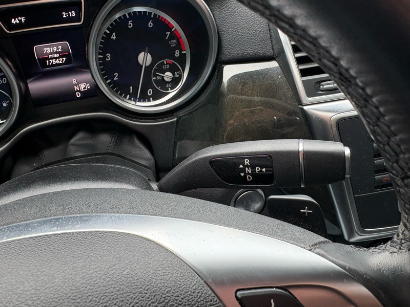 2016 Mercedes-Benz GL-Class Image 24