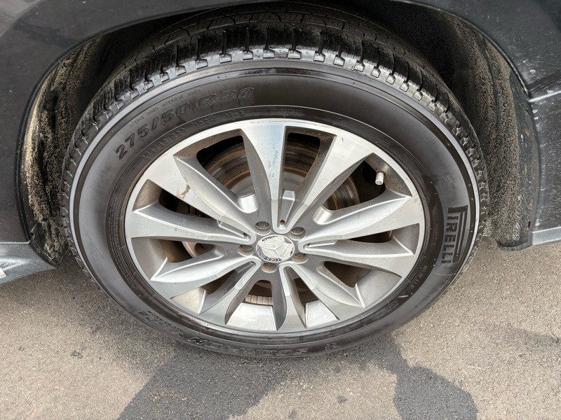 2016 Mercedes-Benz GL-Class Image 38