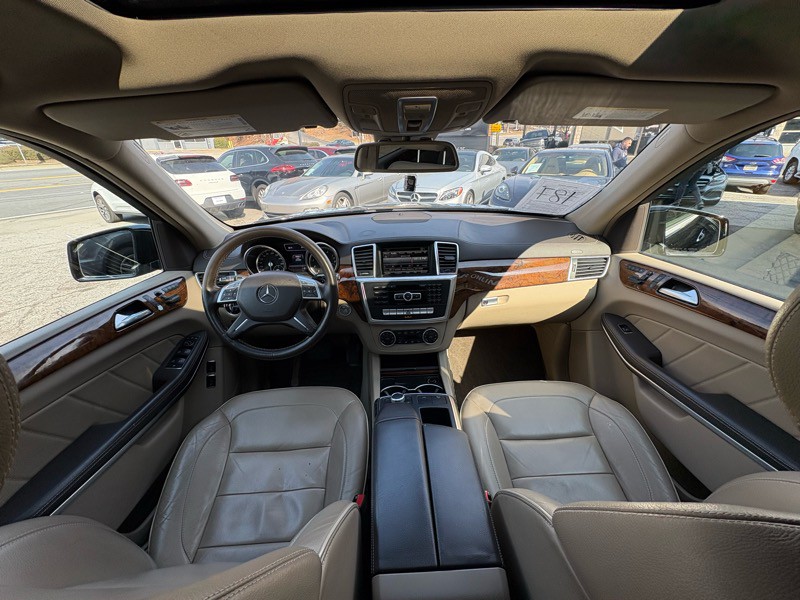 2013 Mercedes-Benz GL-Class Image 13