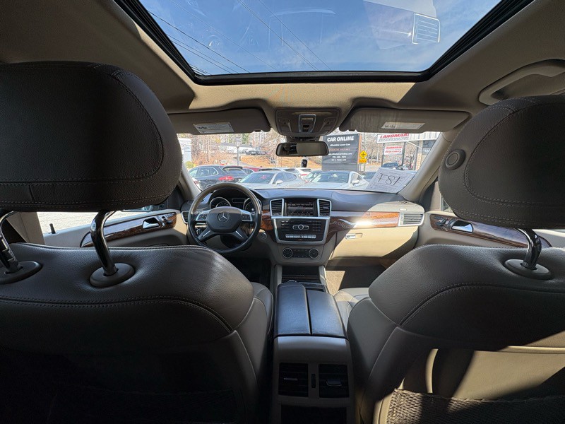 2013 Mercedes-Benz GL-Class Image 33