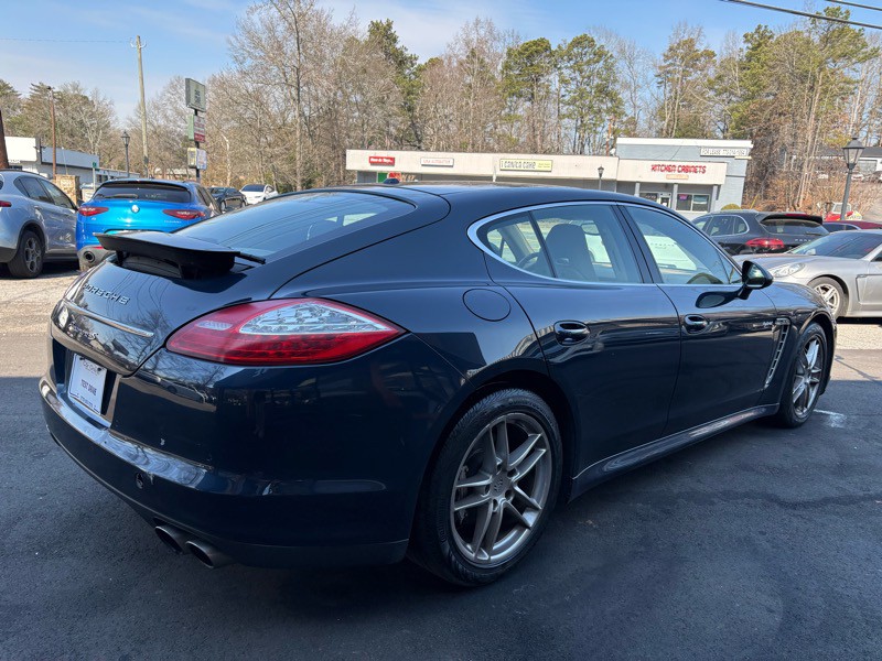 2013 Porsche Panamera Image 5