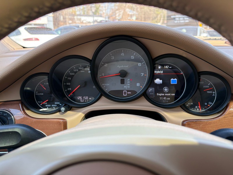 2013 Porsche Panamera Image 19