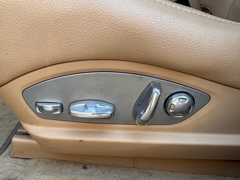 2013 Porsche Panamera Image 27