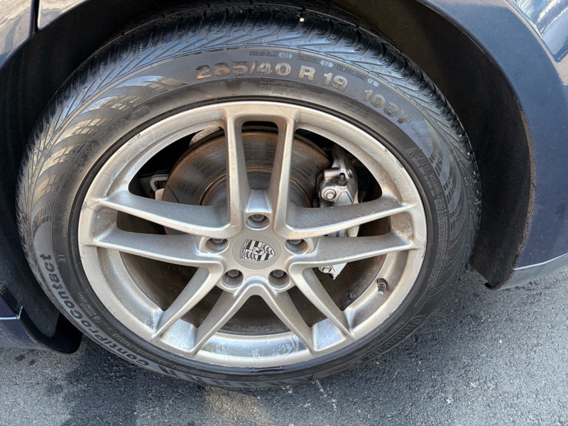 2013 Porsche Panamera Image 40