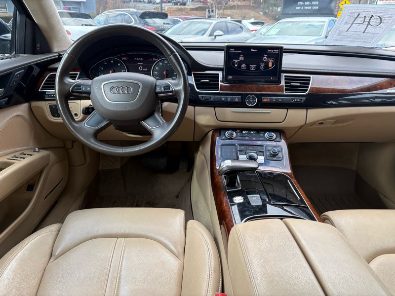 2011 Audi A8 Image 14