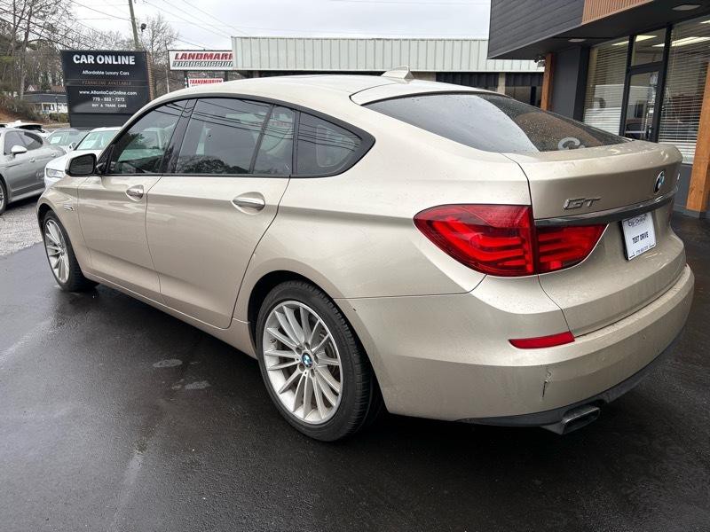 2010 BMW 5 Series Image 7