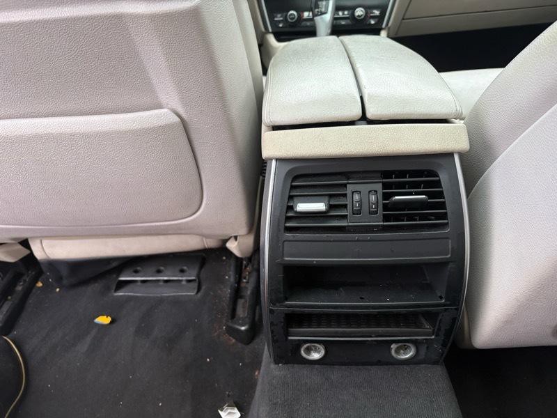 2010 BMW 5 Series Image 20