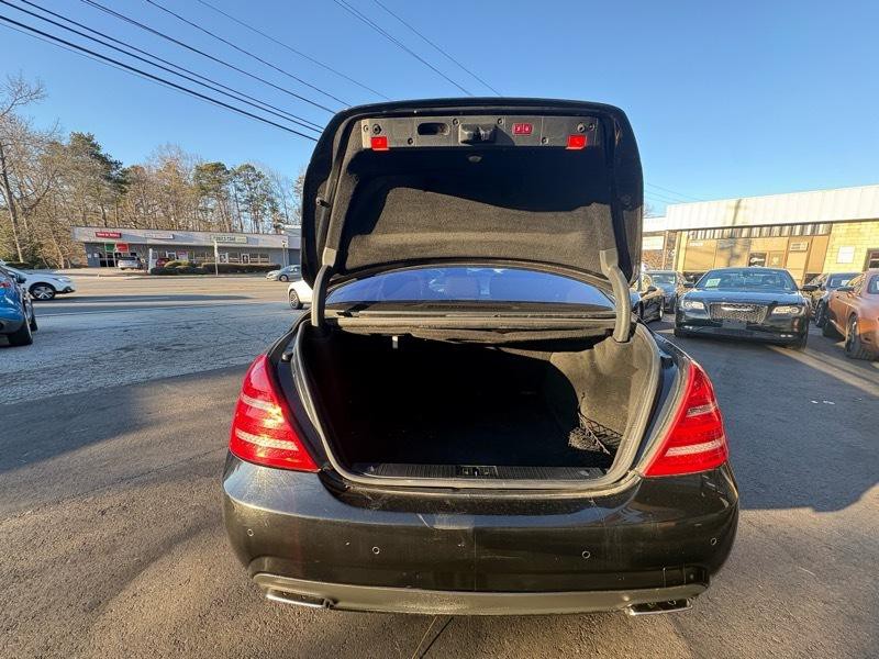 2010 Mercedes-Benz S-Class Image 28