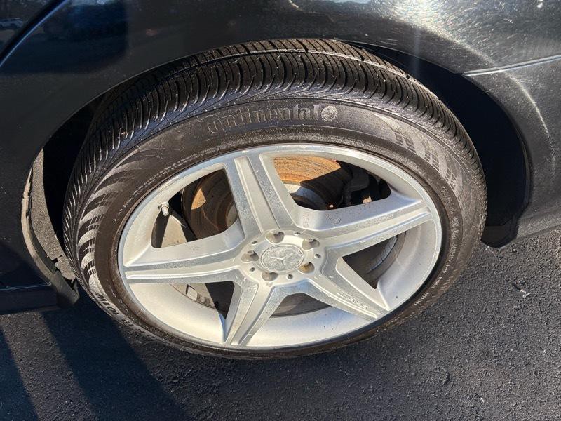 2010 Mercedes-Benz S-Class Image 31