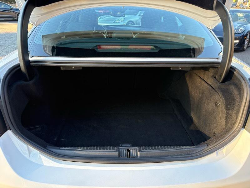 2017 Alfa Romeo Giulia Image 26