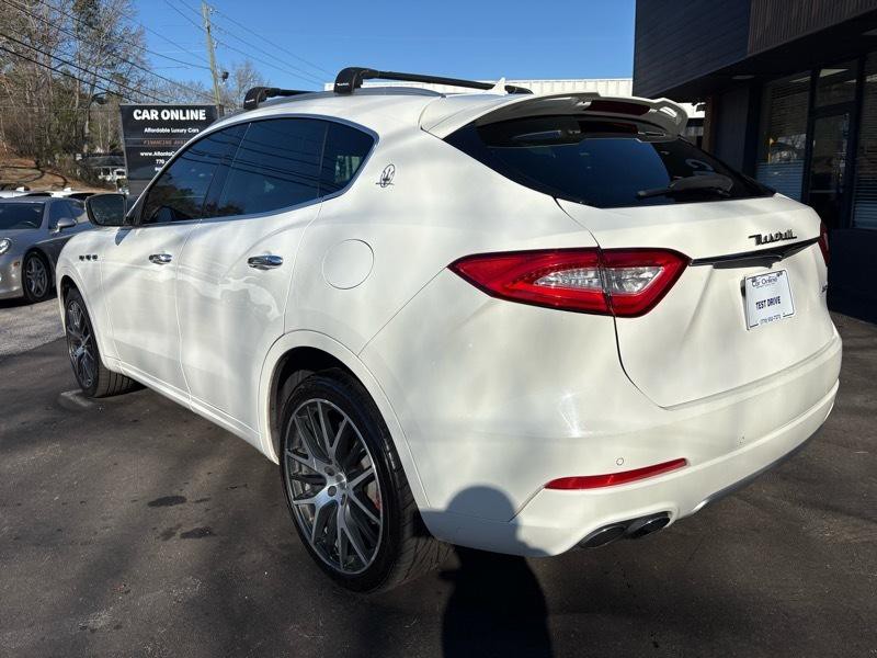 2017 Maserati Levante Image 7