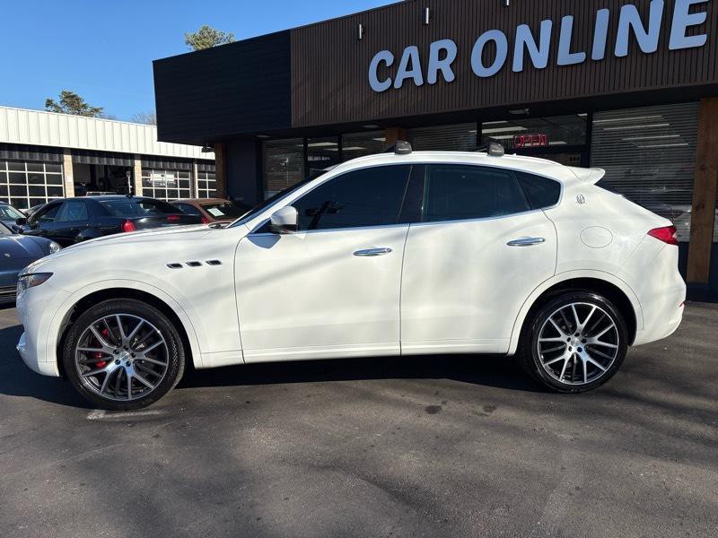 2017 Maserati Levante Image 8