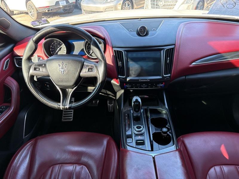 2017 Maserati Levante Image 14