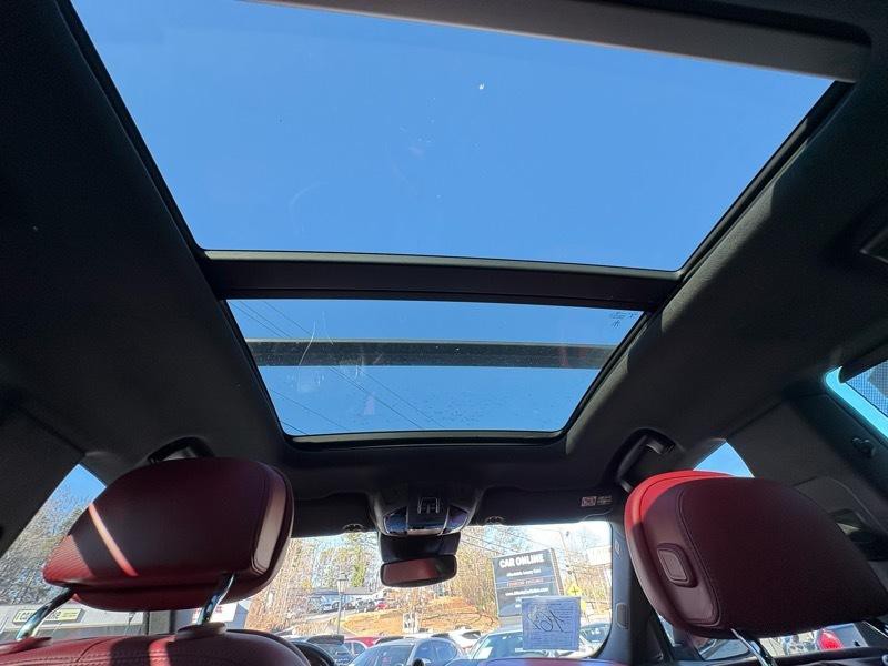 2017 Maserati Levante Image 28